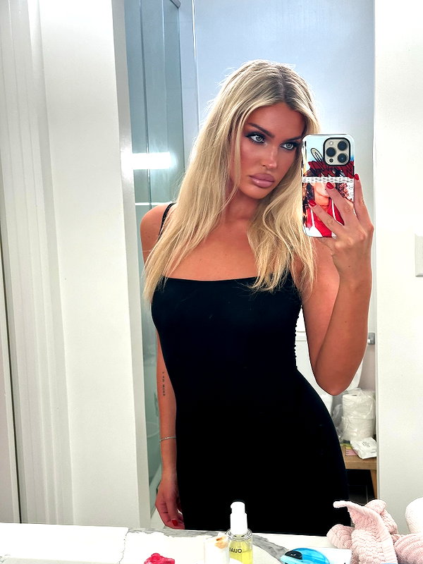 lizrrossi instagram image archive image
