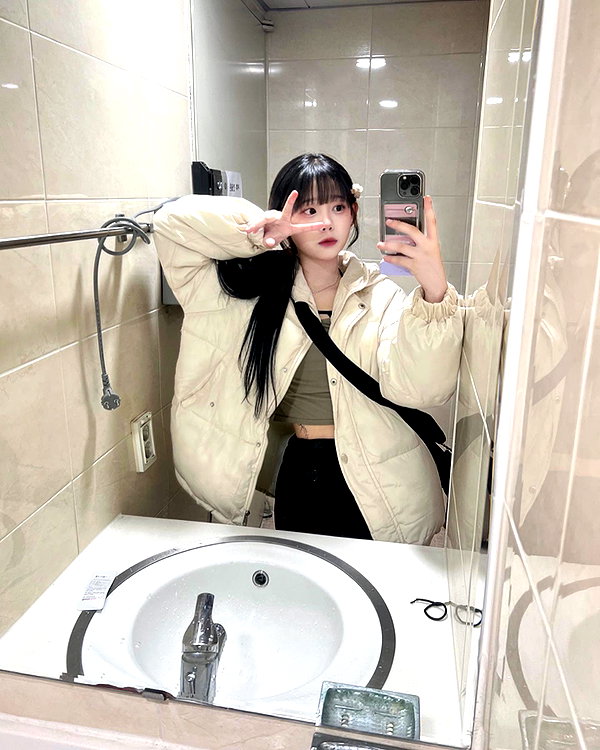 olzlonz instagram image archive image