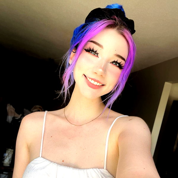 danielle.mercedie instagram image archive image