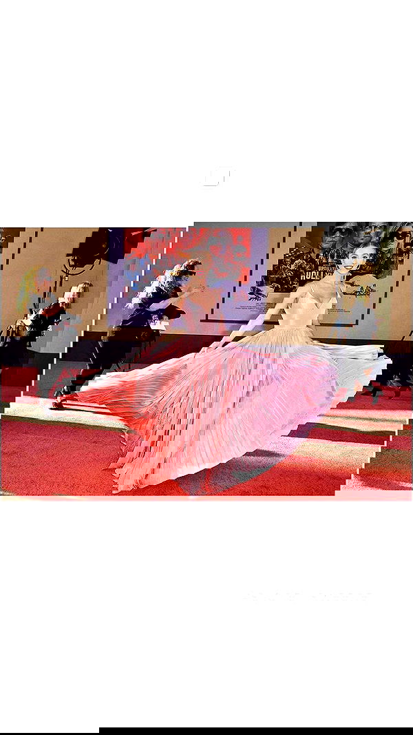 sydney_sweeney image ~ Altpins