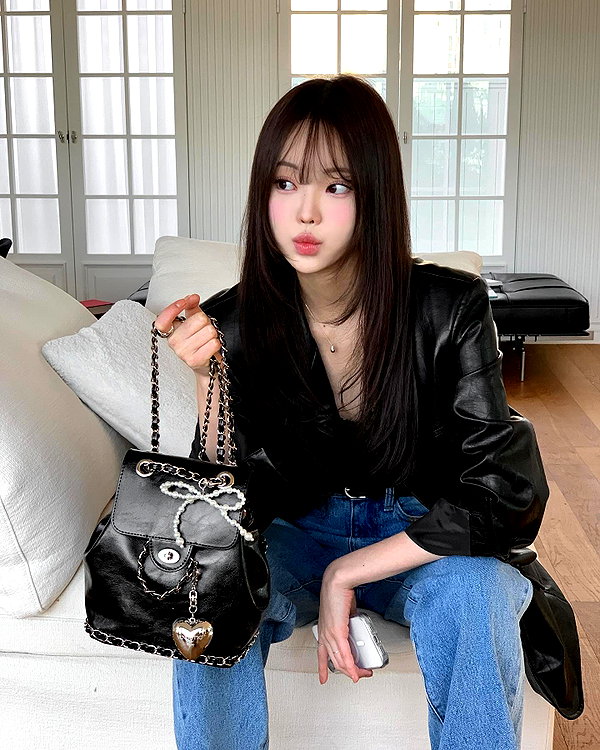 daxbin instagram image archive image