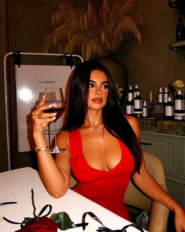 godbless_jess instagram image archive image