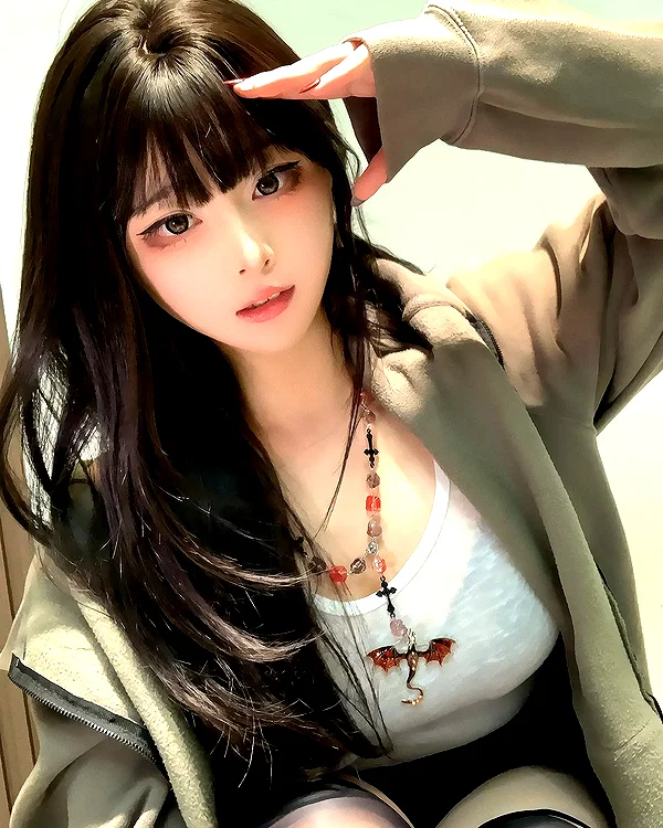 yingyinng_ instagram image archive image