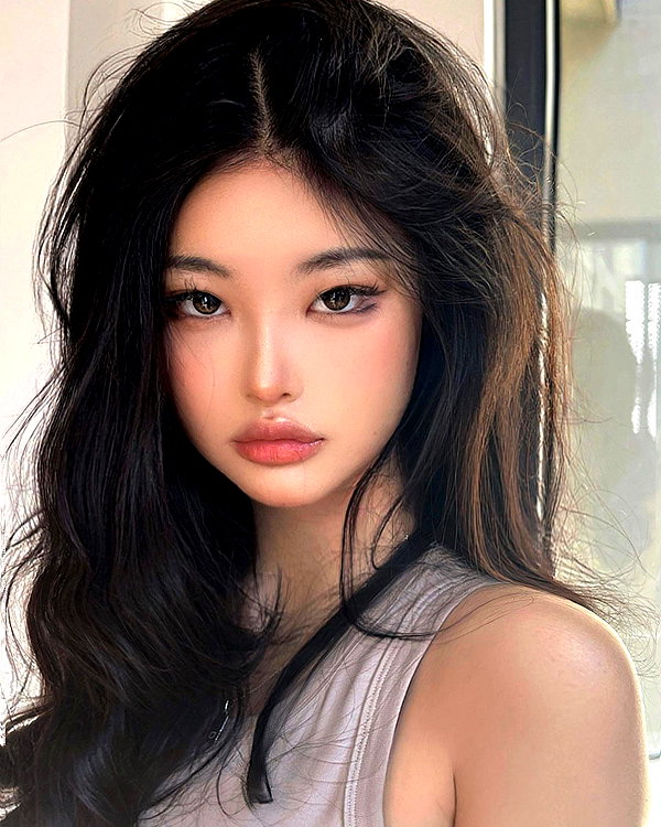 ll.lu1s instagram image archive image