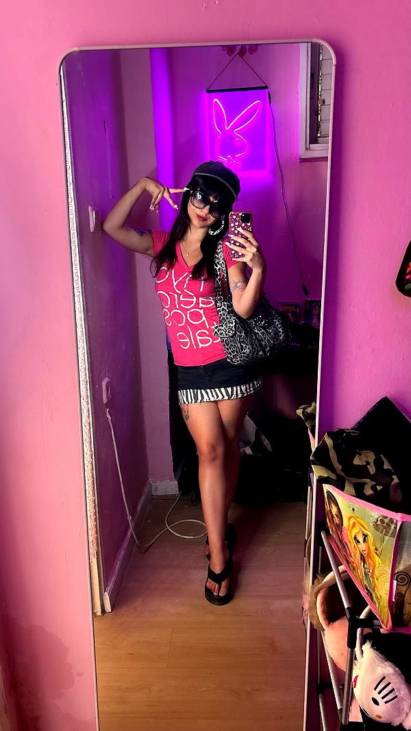 Archived image from @yam_adler on Instagram