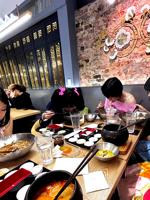 yuyuslivestreamdiary instagram image archive image
