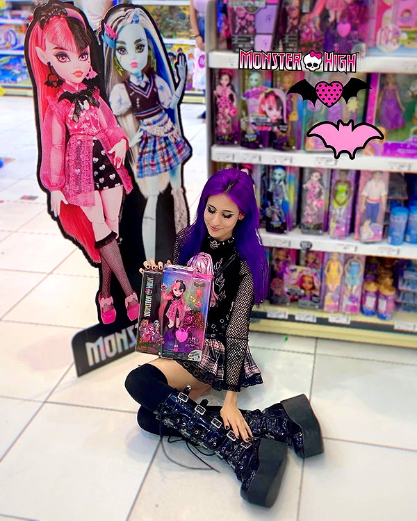 jadelaverne instagram image archive image