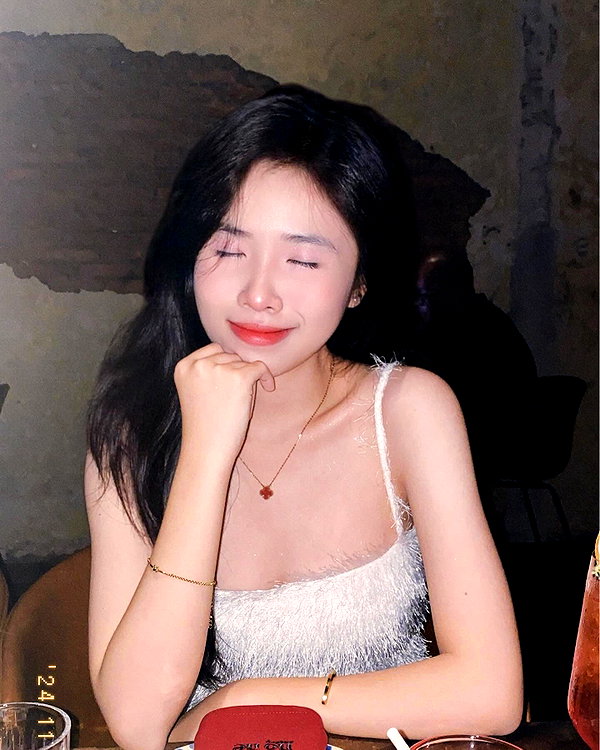 lyhythuedoxinh instagram image archive image