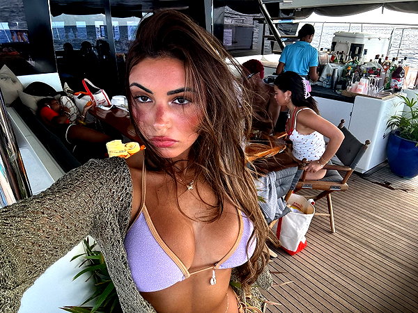gabimfmoura instagram image archive image