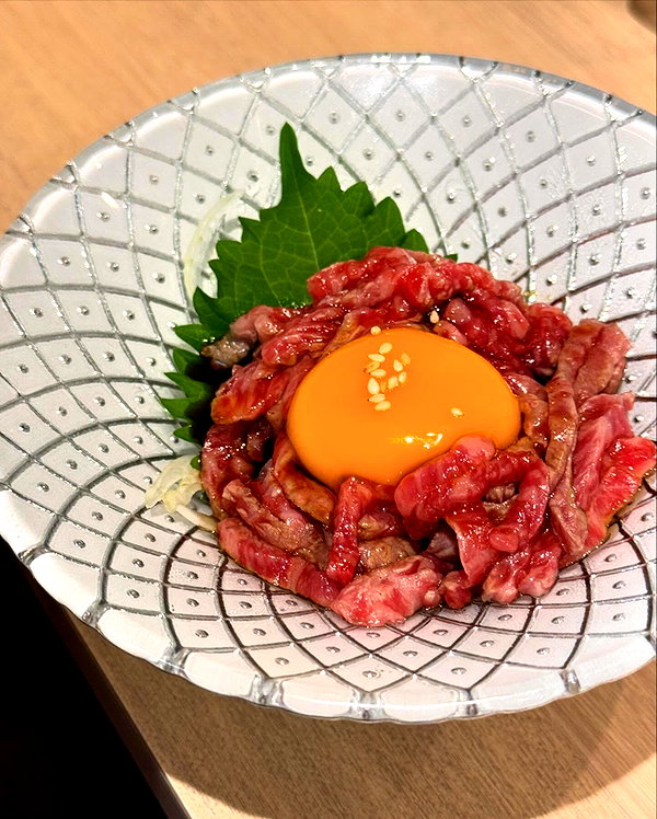 ll.lu1s instagram image archive image