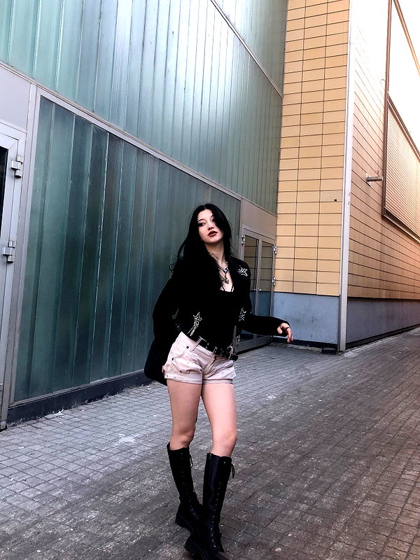 madamist_ instagram image archive image