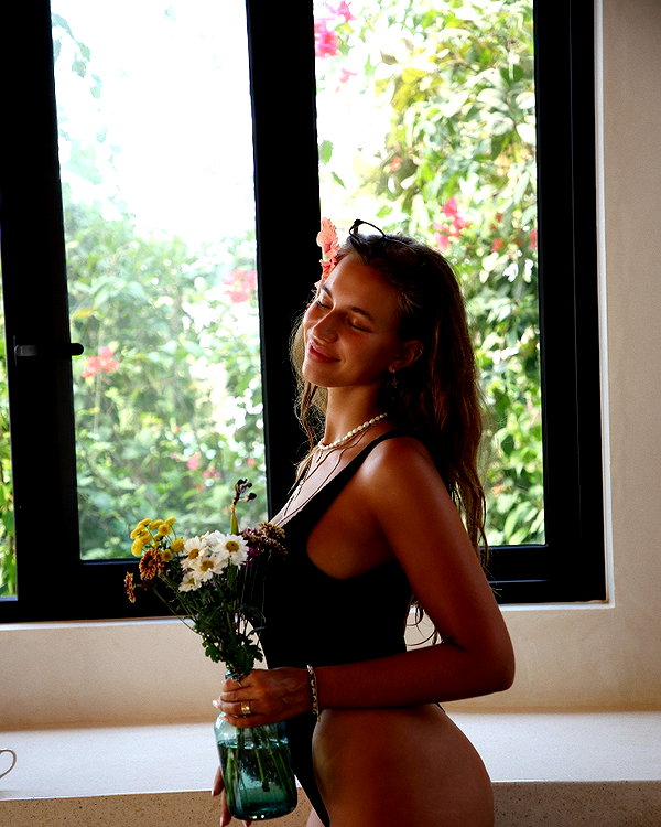 pia__kim instagram image archive image