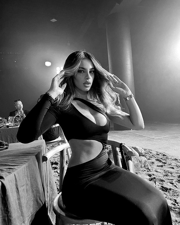 godbless_jess instagram image archive image