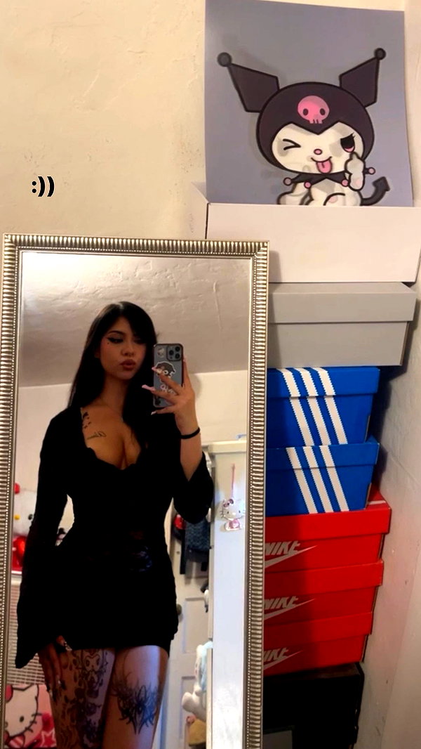 shay.la__ instagram image archive image