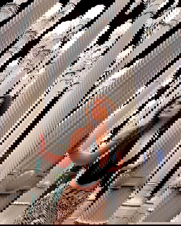 giuliahere giuliahere archive image