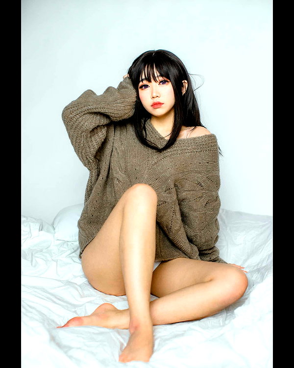 muze instagram image archive image