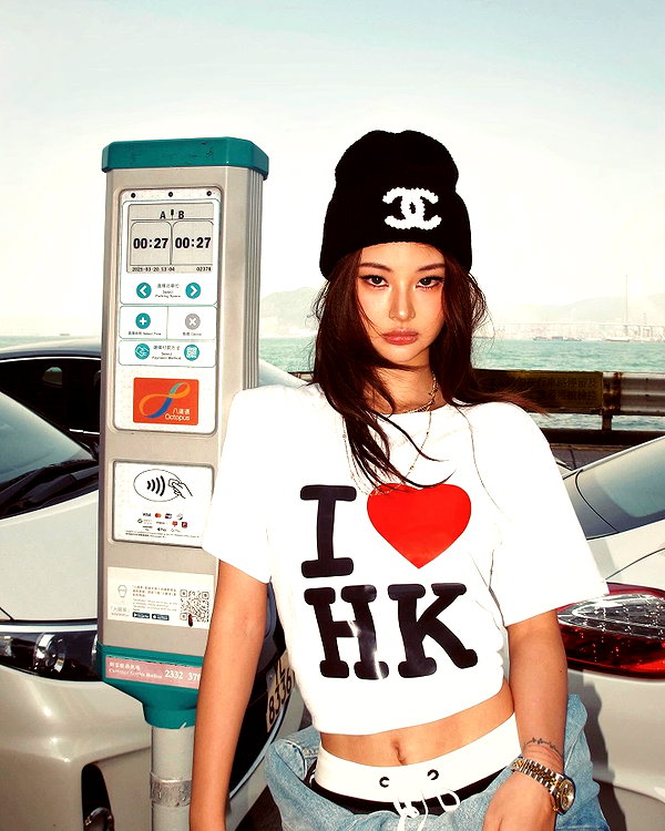 ll.lu1s instagram image archive image