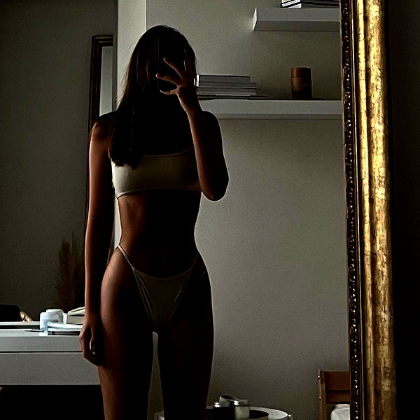 veroni22ka instagram image archive image