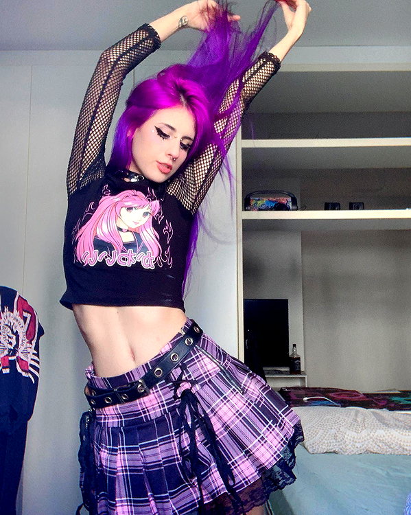 jadelaverne instagram image archive image