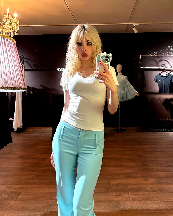 anya4everr instagram image archive image