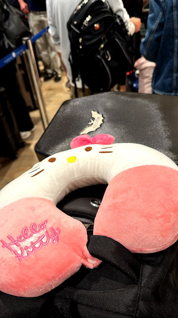 Archived image from @hilax4ngel on Instagram