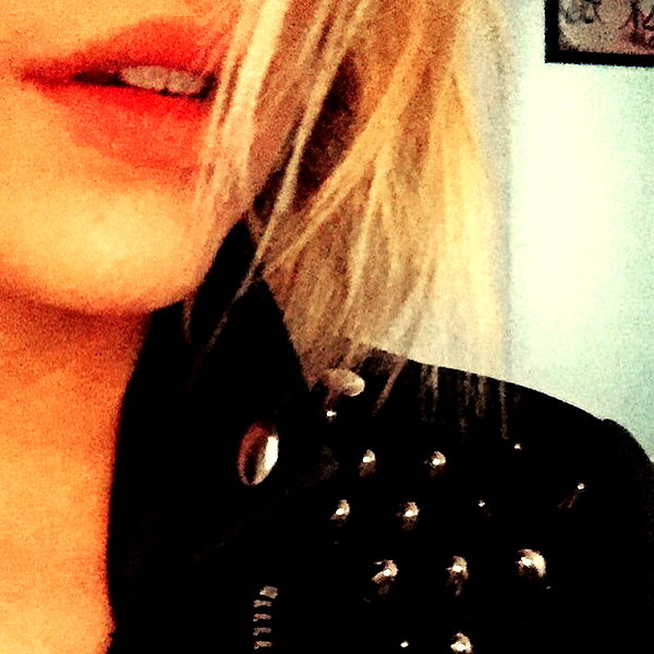 ashleybenson instagram image archive image