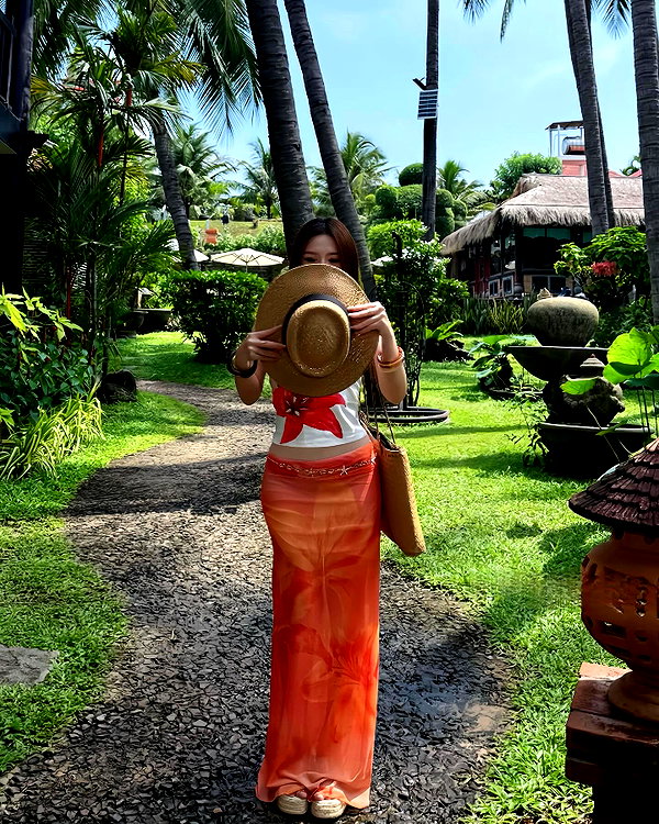 lyhythuedoxinh instagram image archive image