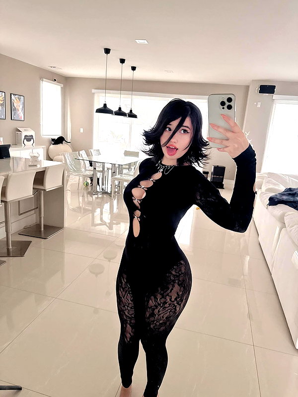 liawaifuu instagram image archive image