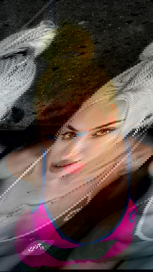 alexandramarianna alexandramarianna archive image