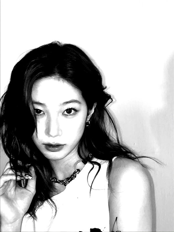 zuhazana instagram image archive image