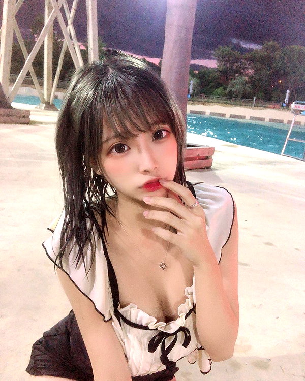 erokochiba instagram image archive image