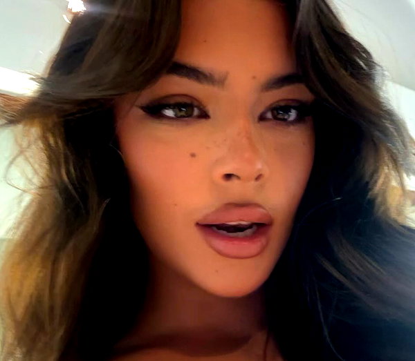 oliviaphillipps instagram image archive image