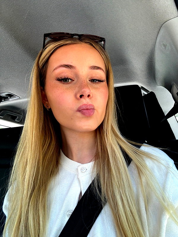 lilih instagram image archive image