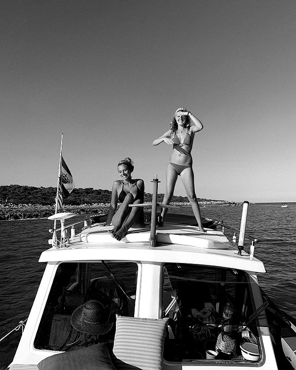 pia__kim instagram image archive image