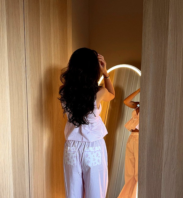 zoeliss instagram image archive image