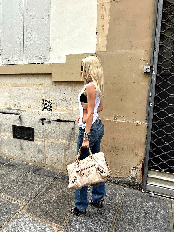 girlcalledluca instagram image archive image