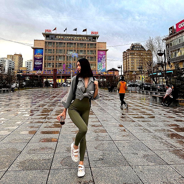 indra0102_ instagram image archive image