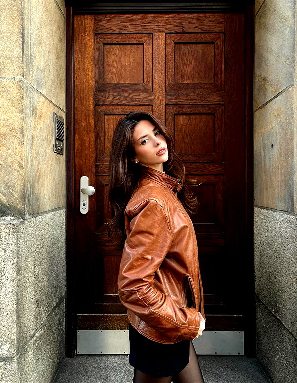 melsaimc instagram image archive image