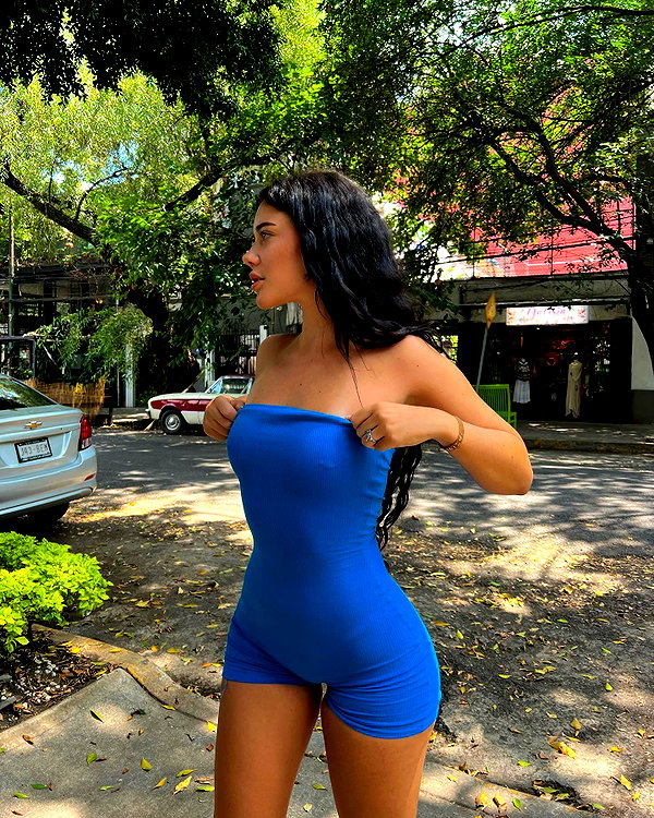 vanessa.rhd instagram image archive image