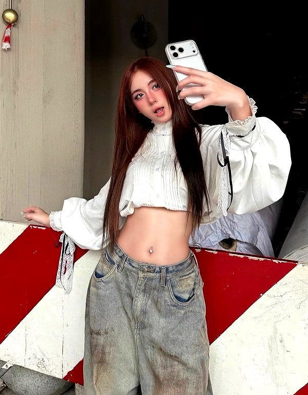 lyhythuedoxinh instagram image archive image