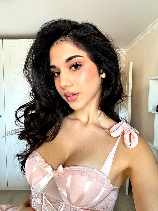owlydiaa instagram image archive image