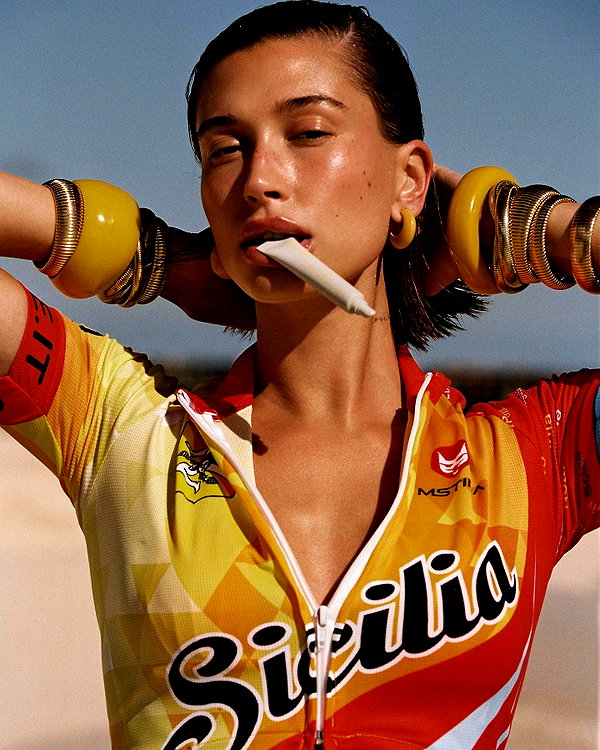 haileybieber instagram image archive image