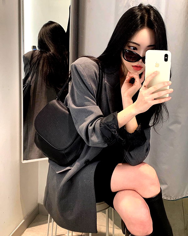 daxbin instagram image archive image