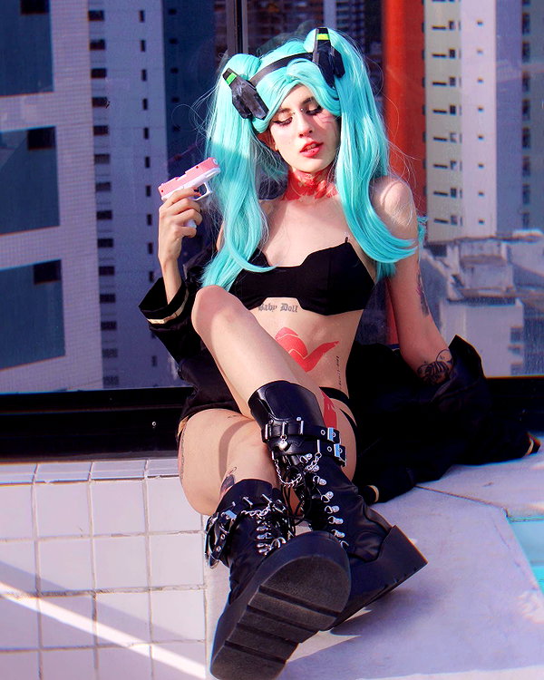 jadelaverne instagram image archive image