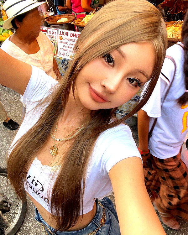 ll.lu1s instagram image archive image