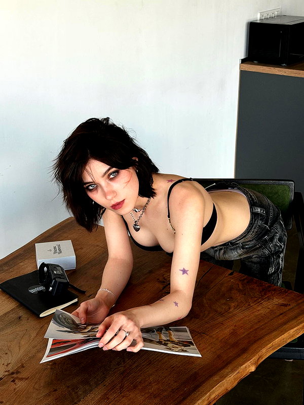 heykrls instagram image archive image