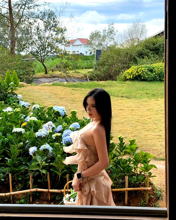 lyhythuedoxinh instagram image archive image