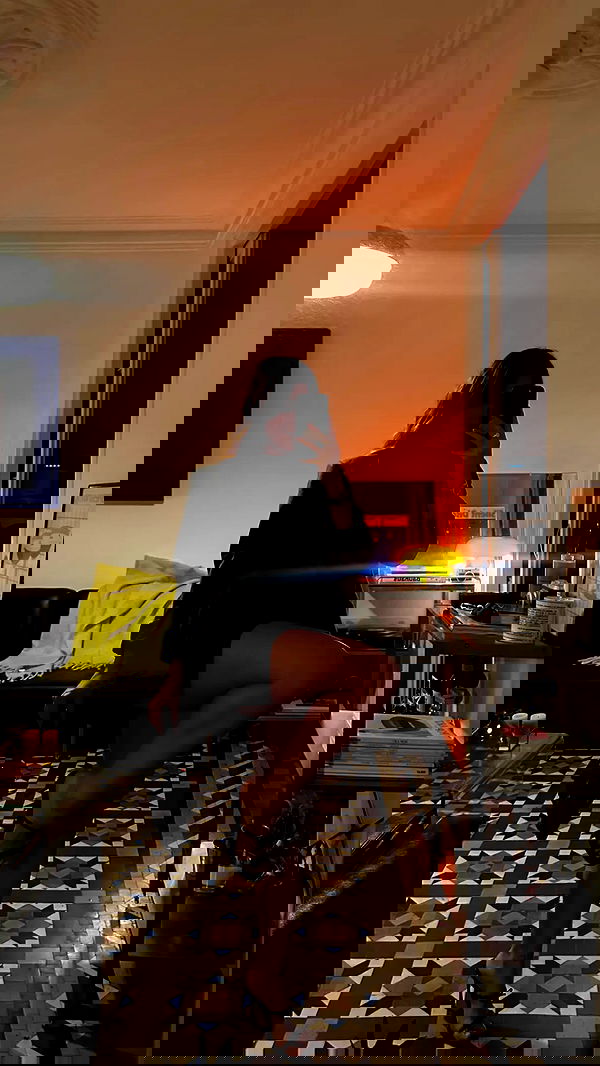 rebeccaschez rebeccaschez archive image