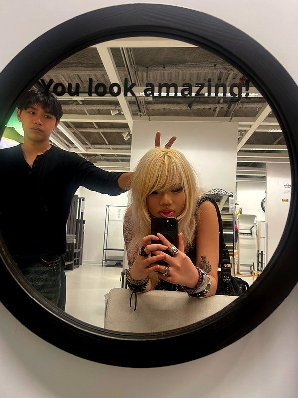lovemeize instagram image archive image