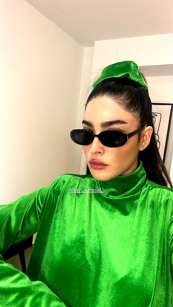 Archived image from @sapir_avisror on Instagram
